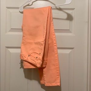 Celebrity pink skinny jeans